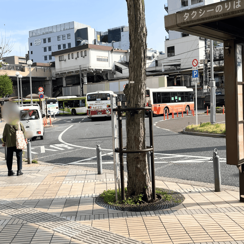 東武東上線「成増駅」北口にあるロータリーの改善にむけて 板橋区議会議員 近藤タカヒロ