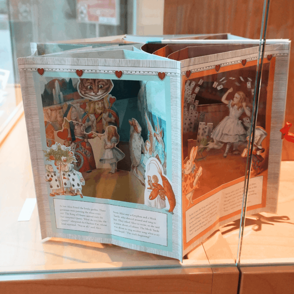 【子どもから大人まで楽しめる】板橋区立中央図書館＆いたばしボローニャ絵本館の魅力を紹介（板橋区議会議員 近藤タカヒロ）