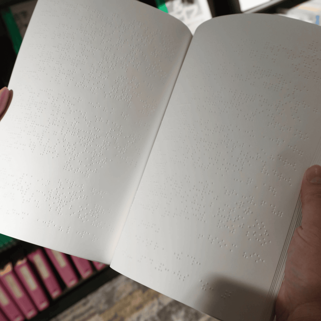 【子どもから大人まで楽しめる】板橋区立中央図書館＆いたばしボローニャ絵本館の魅力を紹介（板橋区議会議員 近藤タカヒロ）