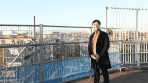 新河岸陸上競技場前の「連絡橋(連絡通路)工事」について(板橋区議会議員 近藤タカヒロ)