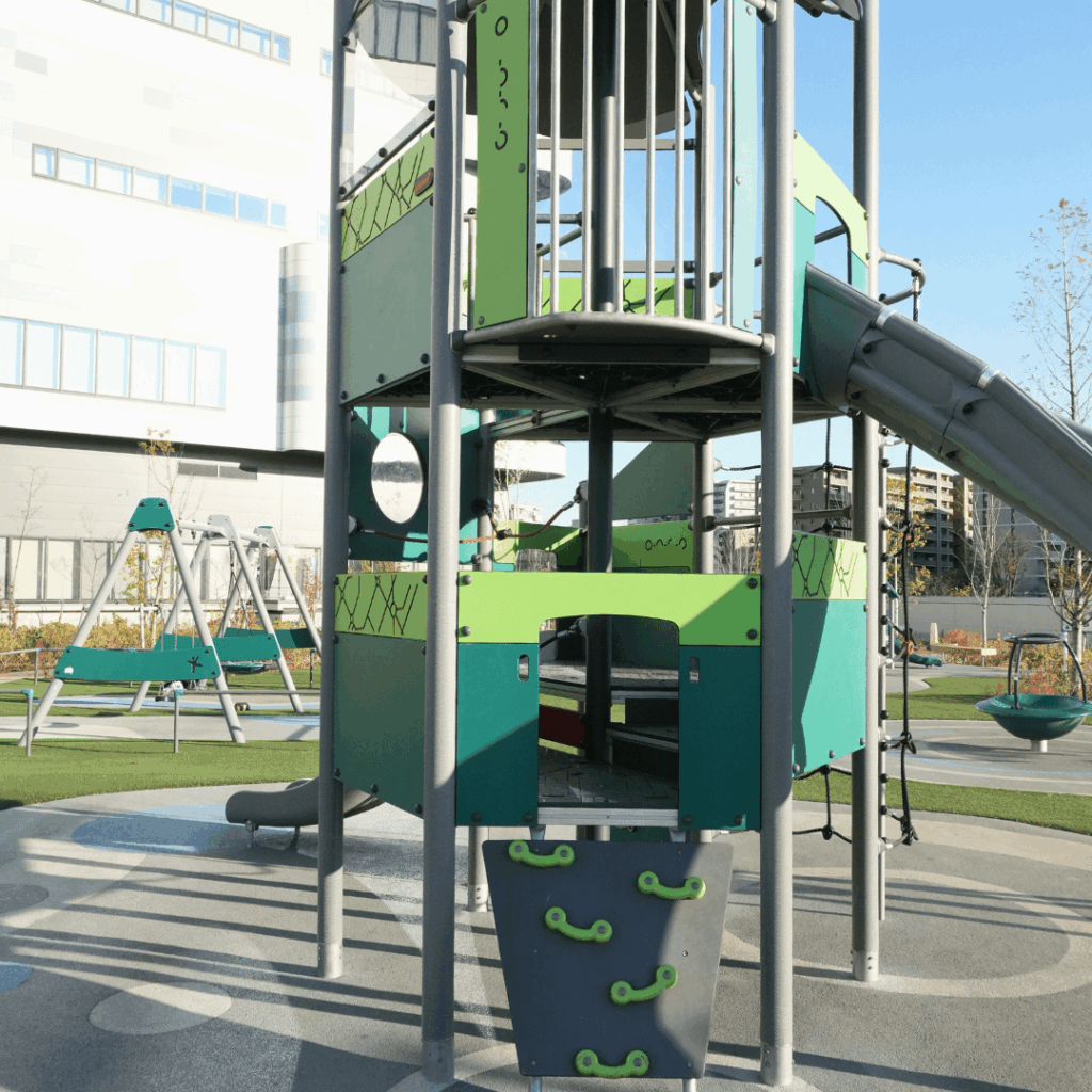 板橋区立舟渡水辺公園の横にある、MFLP・LOGIFRONT東京板橋「わくわく広場」を紹介（板橋区議会議員　近藤タカヒロ）