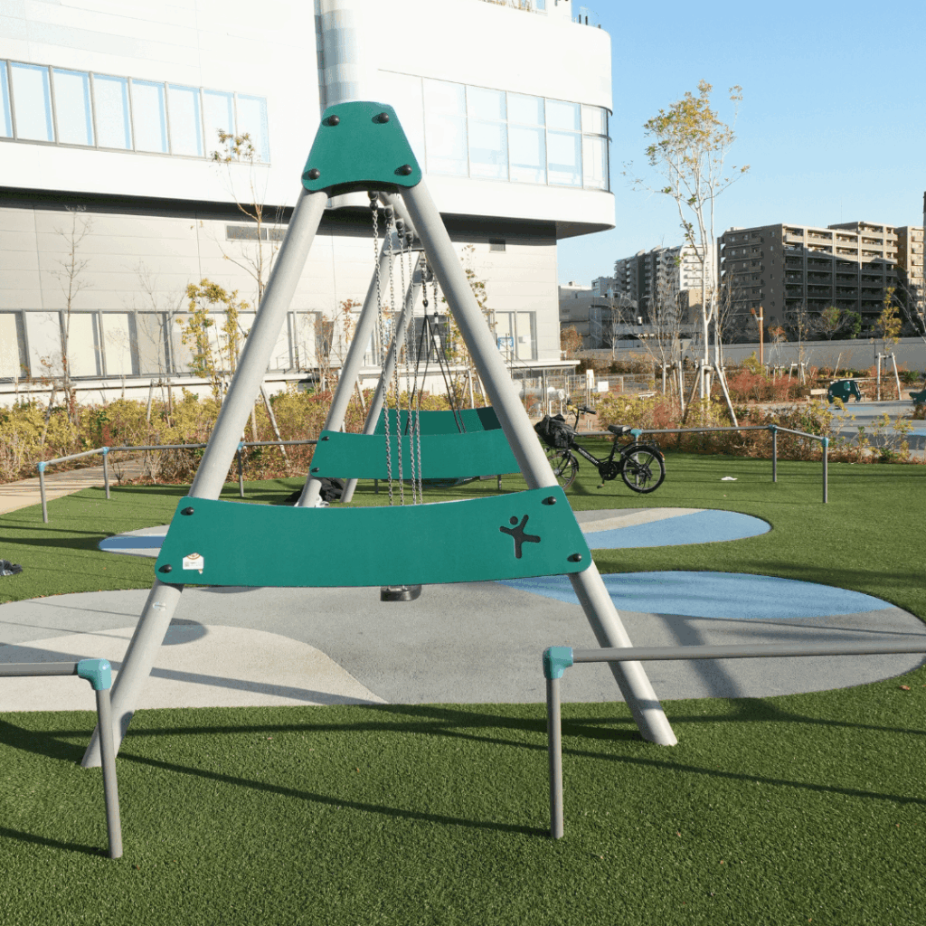 板橋区立舟渡水辺公園の横にある、MFLP・LOGIFRONT東京板橋「わくわく広場」を紹介（板橋区議会議員　近藤タカヒロ）