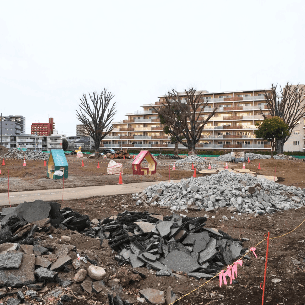 【工事進捗】板橋交通公園、大規模リニューアルへ向けた取り壊し工事が進行中です（板橋区議会議員 近藤タカヒロ）