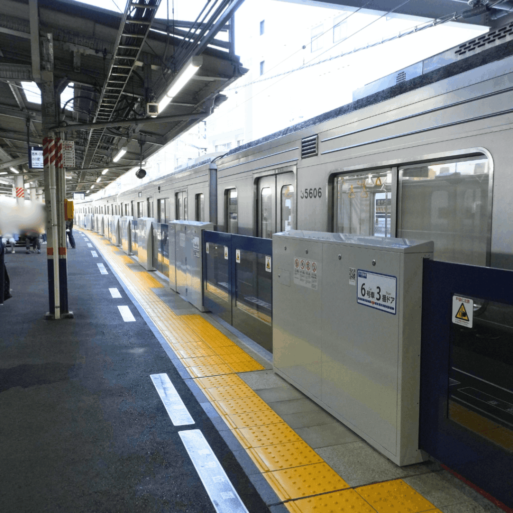 【東武東上線】成増駅にホームドア（可動式ホーム柵）の設置が完了・2026年3月より運用開始（板橋区議会議員　近藤タカヒロ）