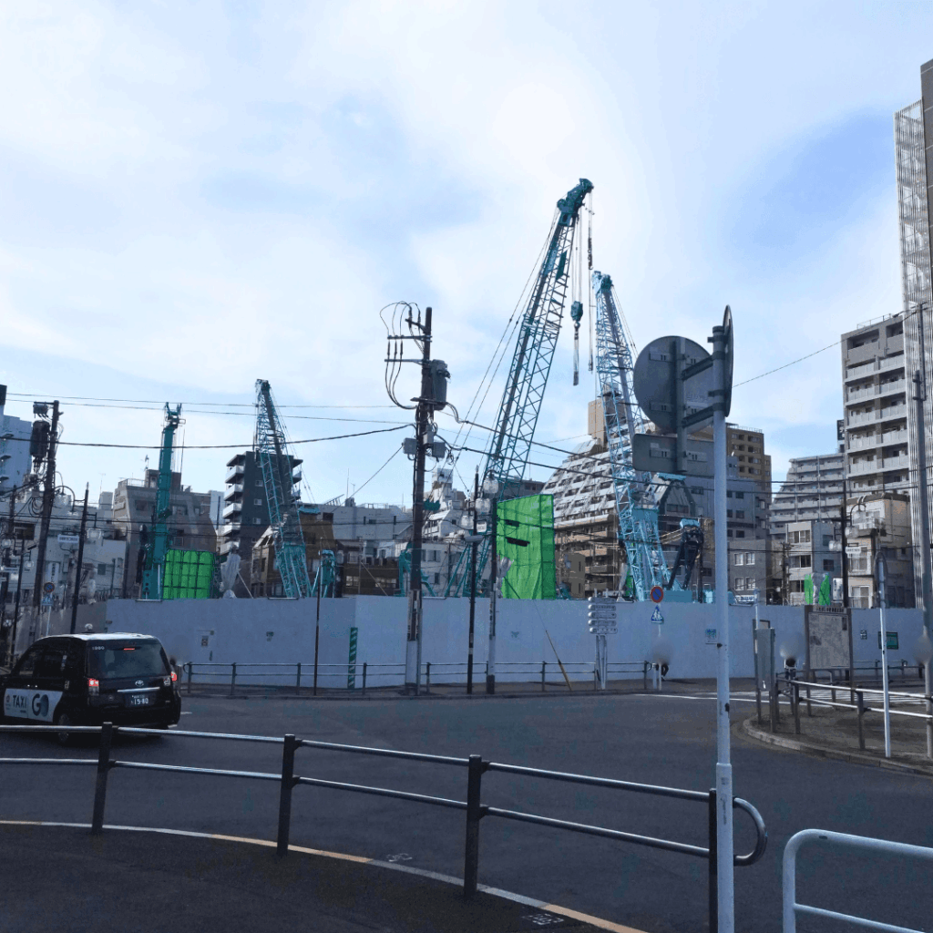 【再開発】JR板橋駅西口駅前広場再整備計画・2026年の工事状況を視察。実際に現地に行ってきました(板橋区議会議員 近藤タカヒロ)