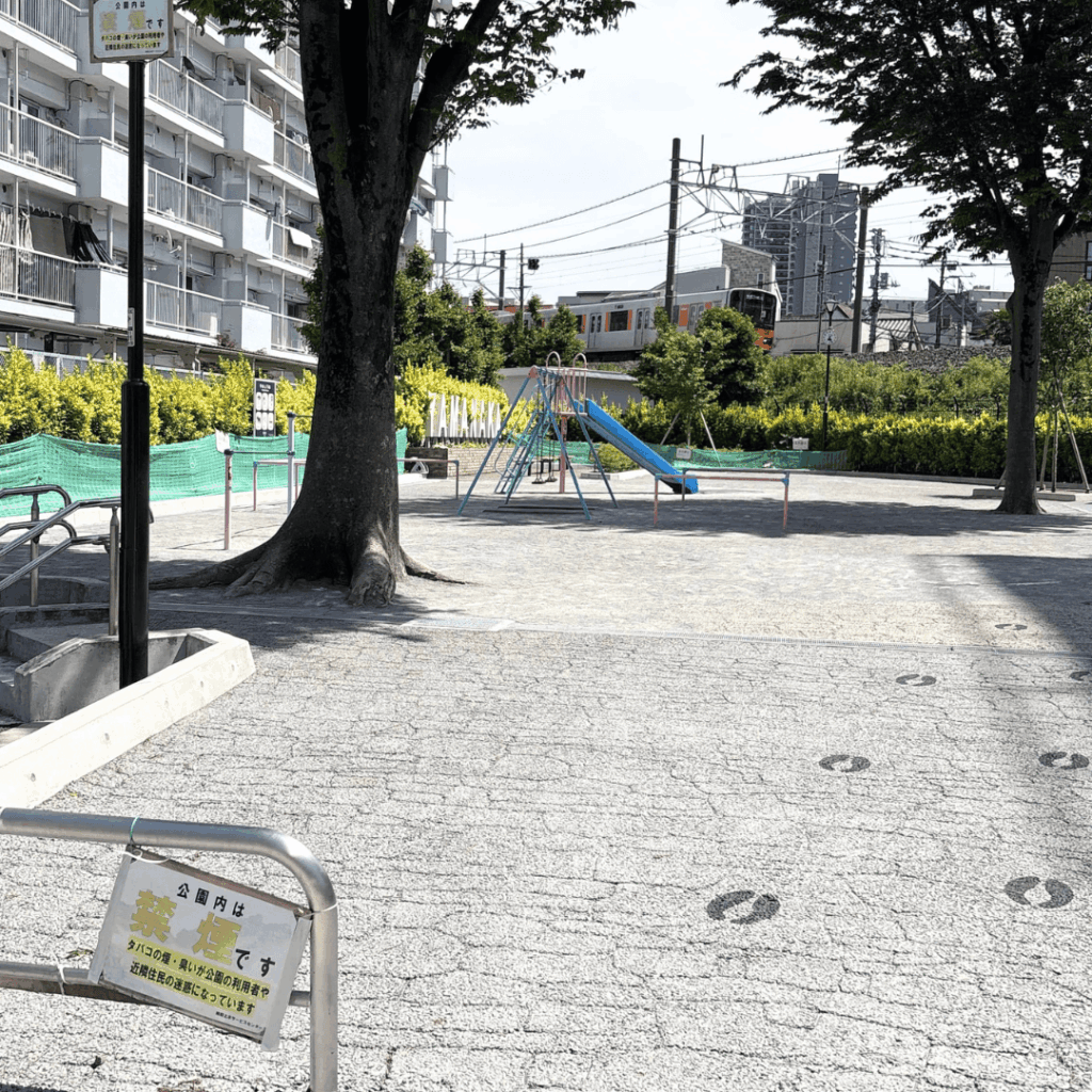 【山中児童遊園】絵本のまち板橋にちなんだ、新しい憩いの場（板橋区議会議員 近藤タカヒロ）